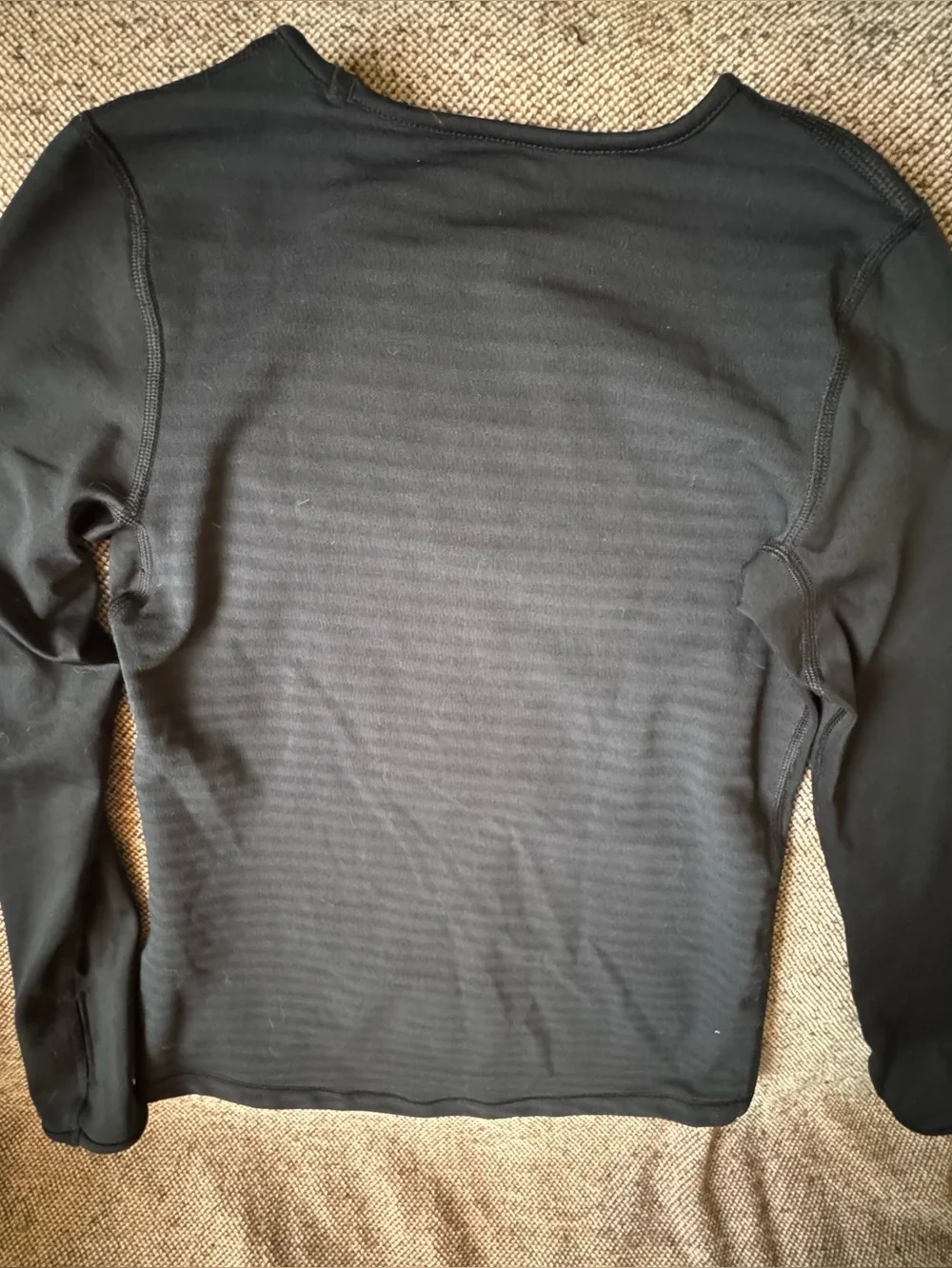 Nike Youth Black Crewneck Dri-FIT Sweater with White Swoosh medium